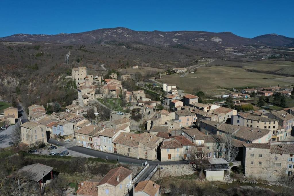 Gite Confortable Village Medieval Sainte-Jalle Baronnies Provencales Exterior photo